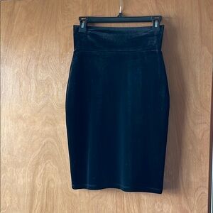Black Velvet Knee-Length Pencil Skirt